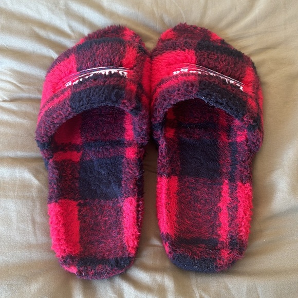 Balenciaga Faux Shearling Slippers - Picture 2 of 4